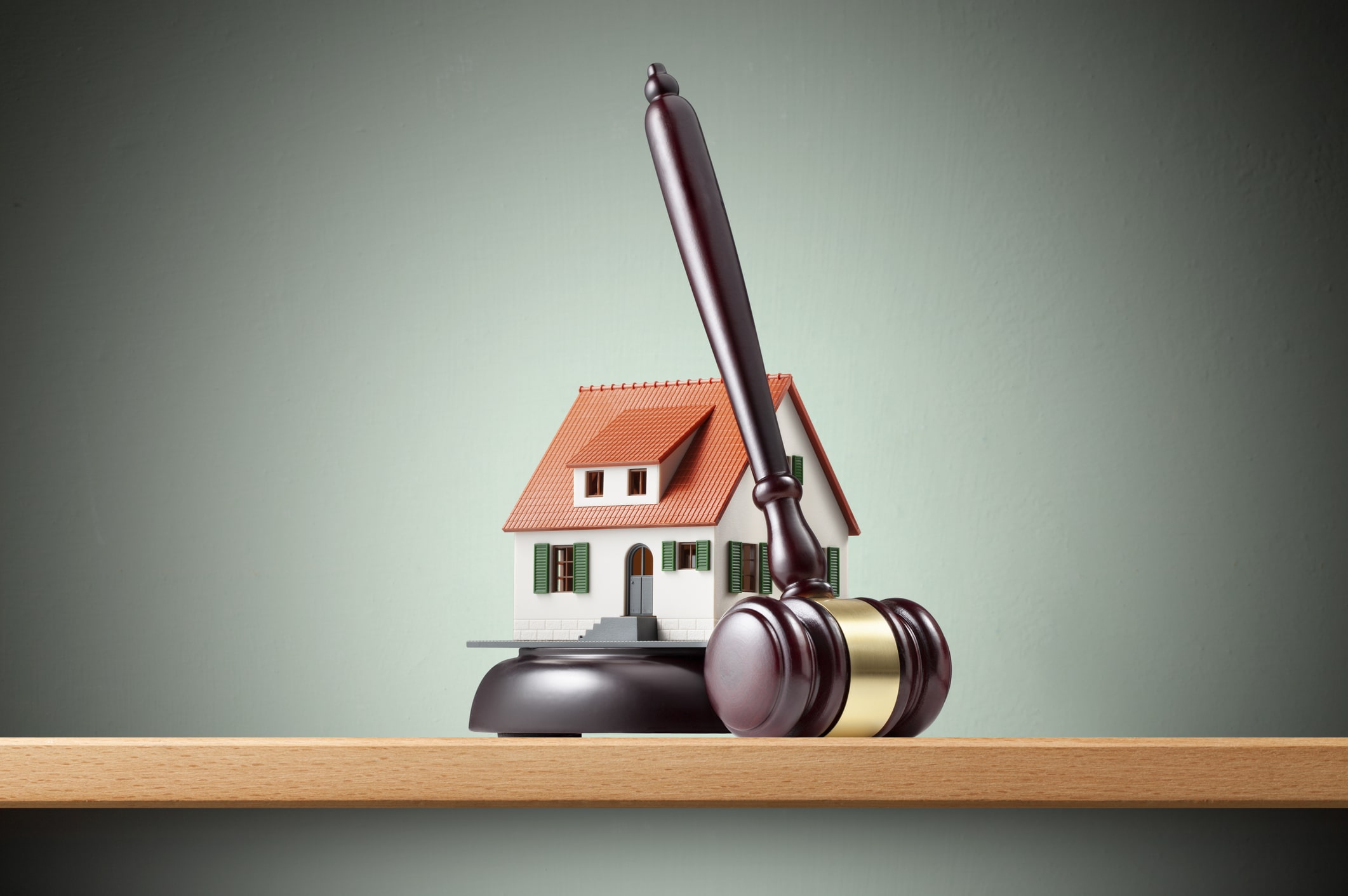 Can You Really Complete an Auction Purchase in 28 Days